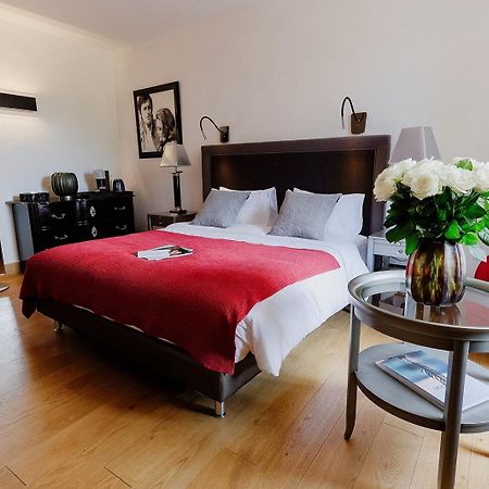 Bastide Saint Julien Bed & Breakfast La Celle  Exterior photo